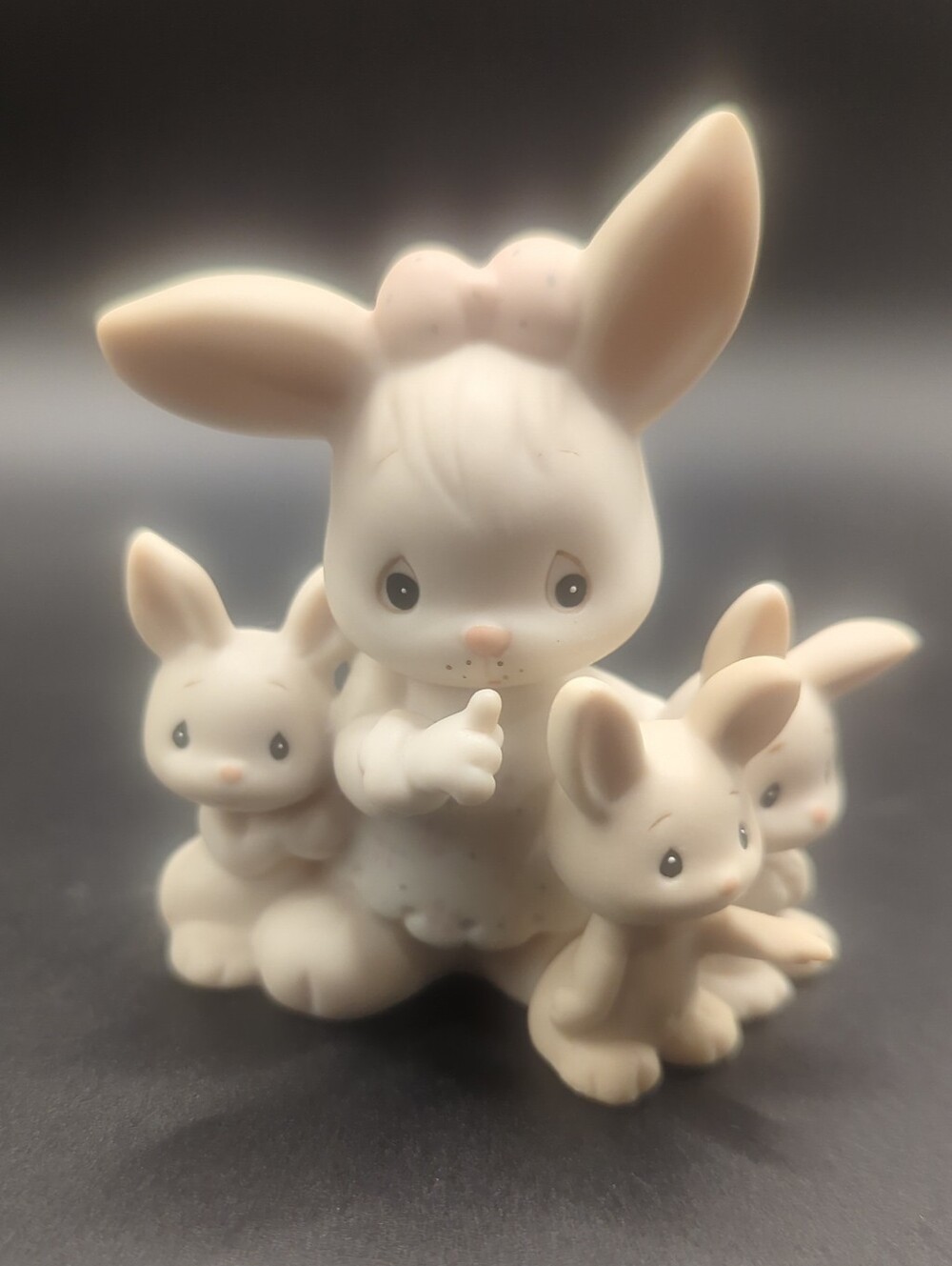 Precious Moments│Some Bunny's Sleeping Nativity Addition │115274 │1988